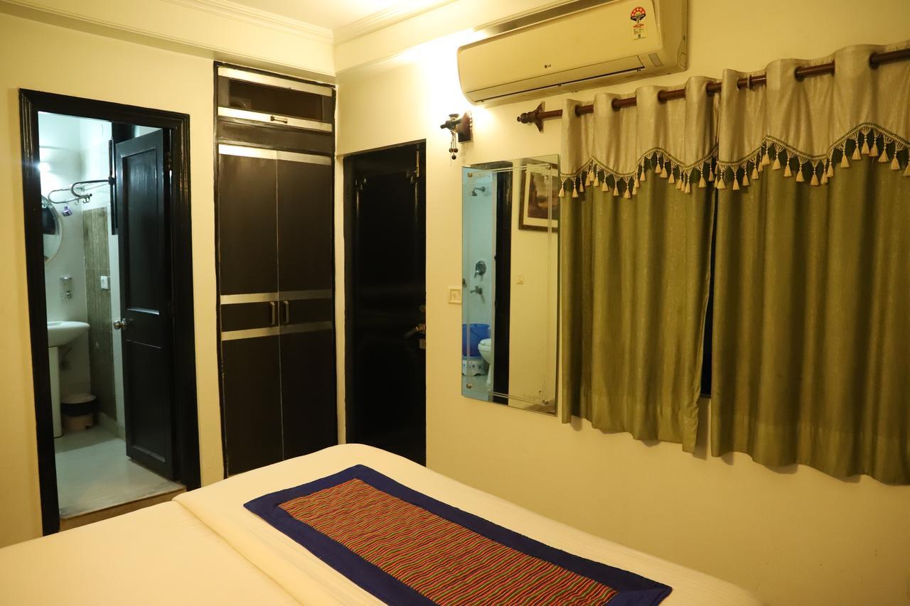 Airport Hotel Aerocity Inn New Delhi Exteriör bild