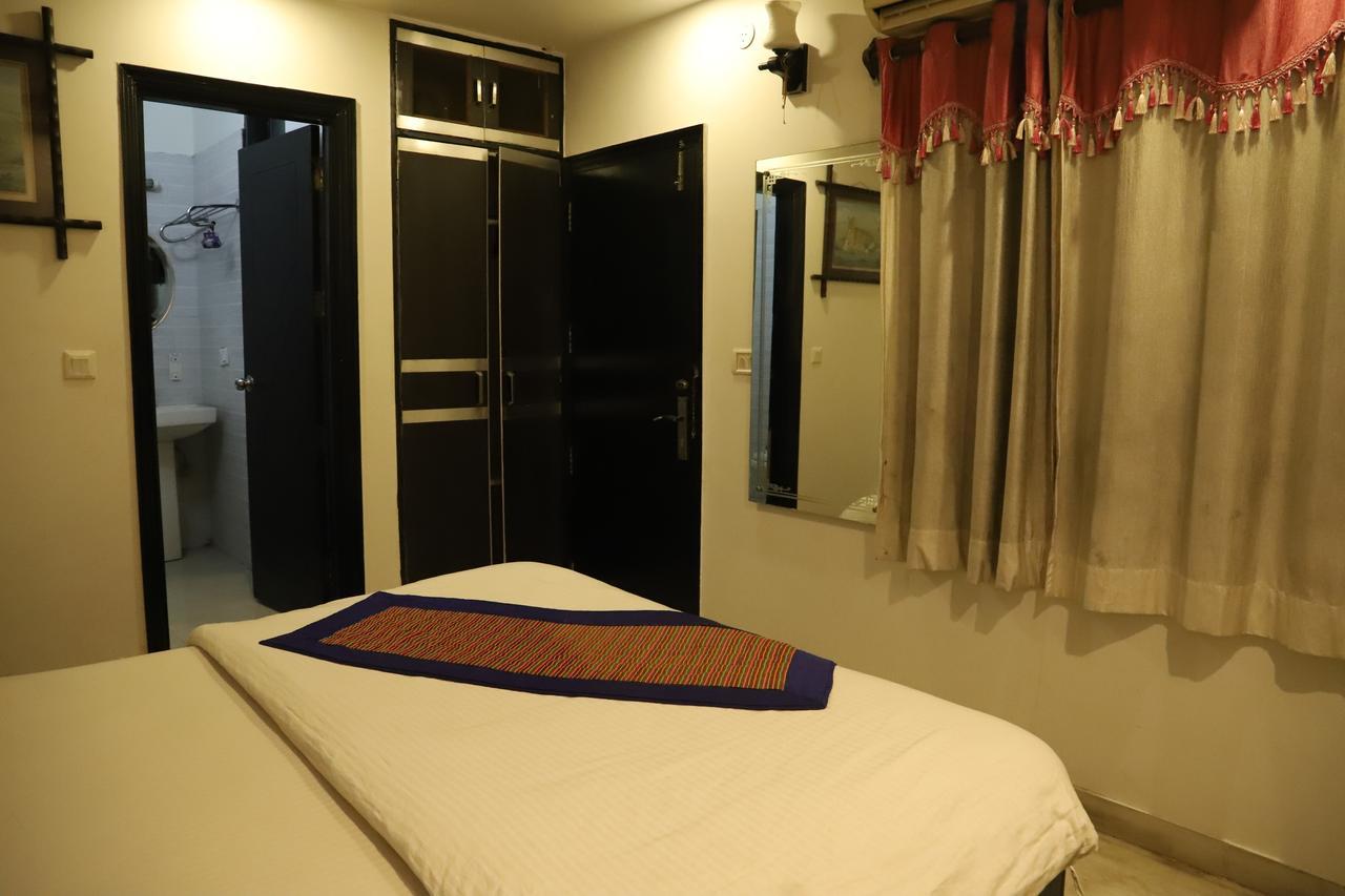 Airport Hotel Aerocity Inn New Delhi Exteriör bild